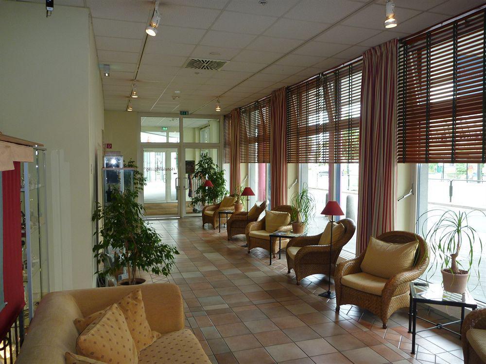 Hotel Leipzig City Nord By Campanile Экстерьер фото